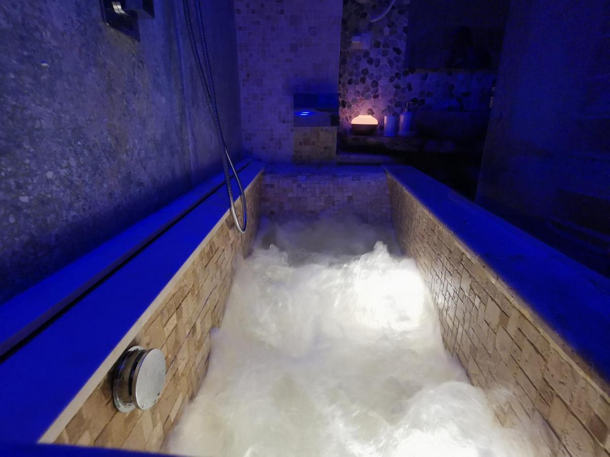 Dioniso Bed & Wellness Bed and Breakfast Taranto Exteriör bild