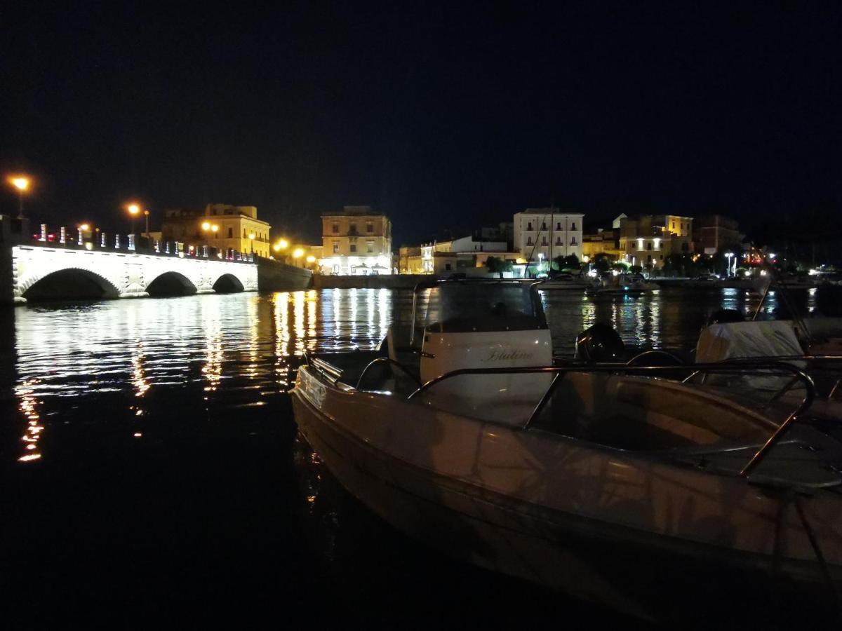 Dioniso Bed & Wellness Bed and Breakfast Taranto Exteriör bild